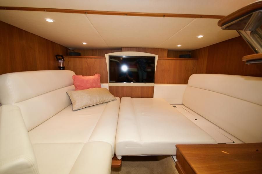 2008 Tiara Yachts 3500 Sovran