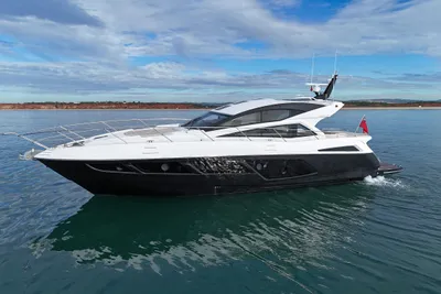 2017 Sunseeker Predator 57