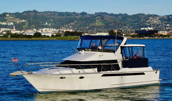 1990 Ocean Alexander 440