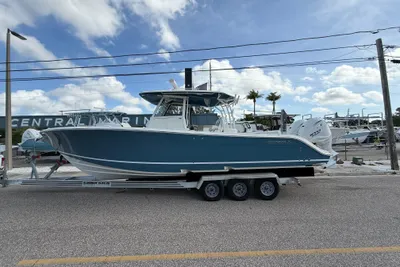 Cobia 350 Center Console