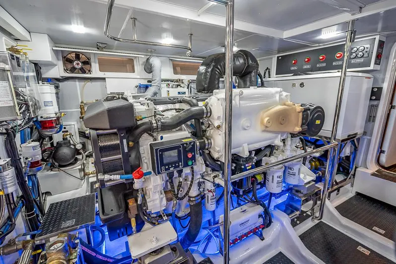 Sunny Seajay Yacht Photos Pics 