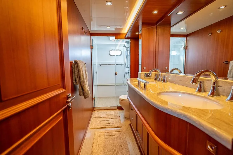 Sunny Seajay Yacht Photos Pics 