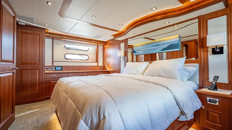 Sunny Seajay Yacht Photos Pics 