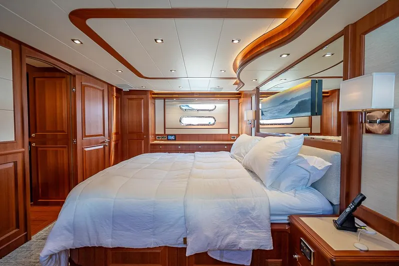 Sunny Seajay Yacht Photos Pics 