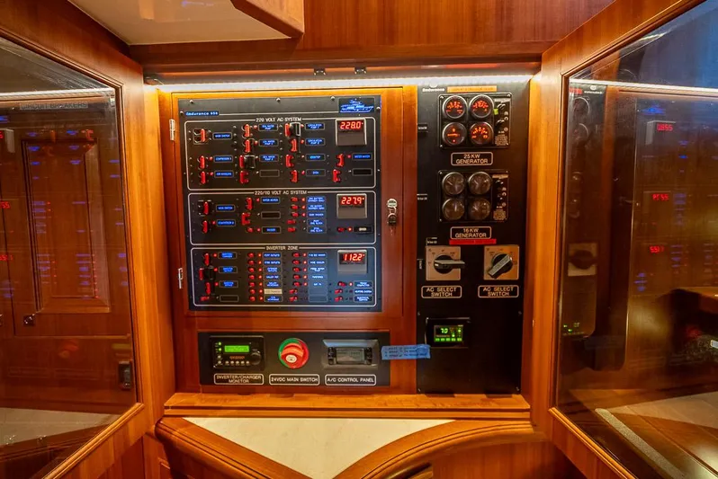 Sunny Seajay Yacht Photos Pics 