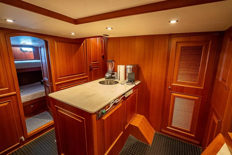 Sunny Seajay Yacht Photos Pics 