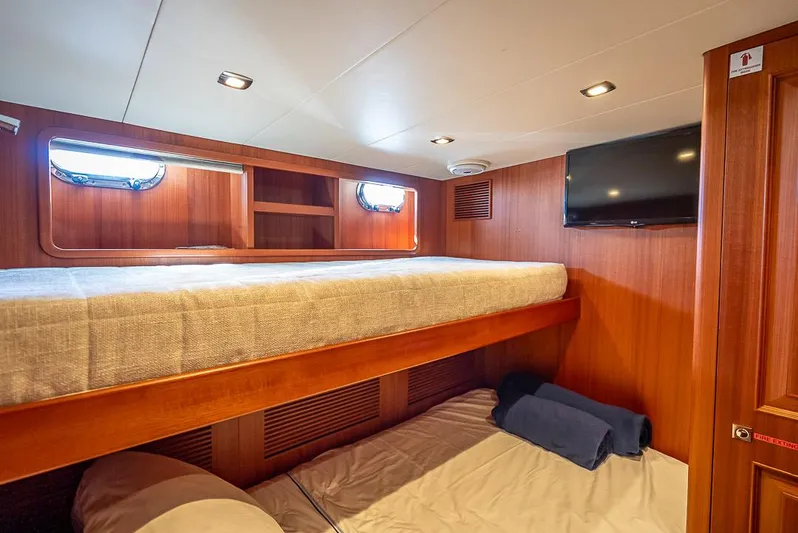 Sunny Seajay Yacht Photos Pics 