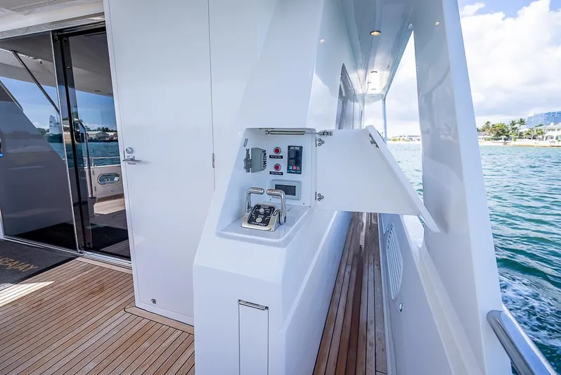 Sunny Seajay Yacht Photos Pics 