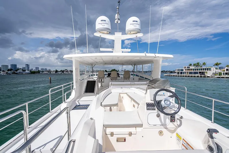 Sunny Seajay Yacht Photos Pics 