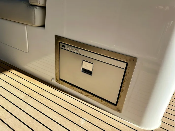 Key East Yacht Photos Pics 