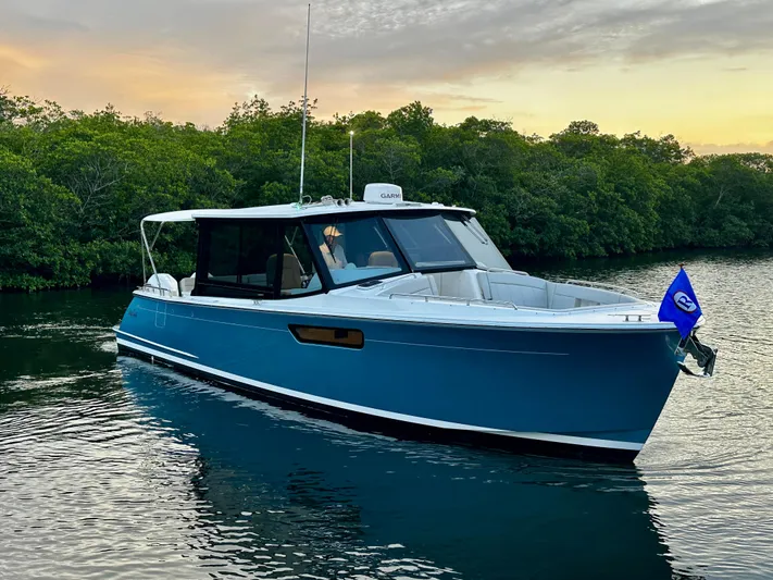 Key East Yacht Photos Pics 