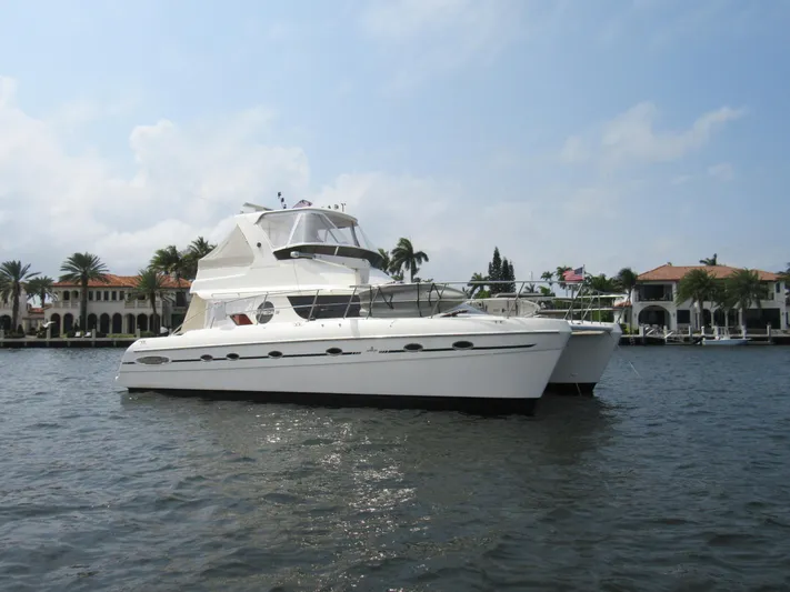 Africa 3 Yacht Photos Pics 