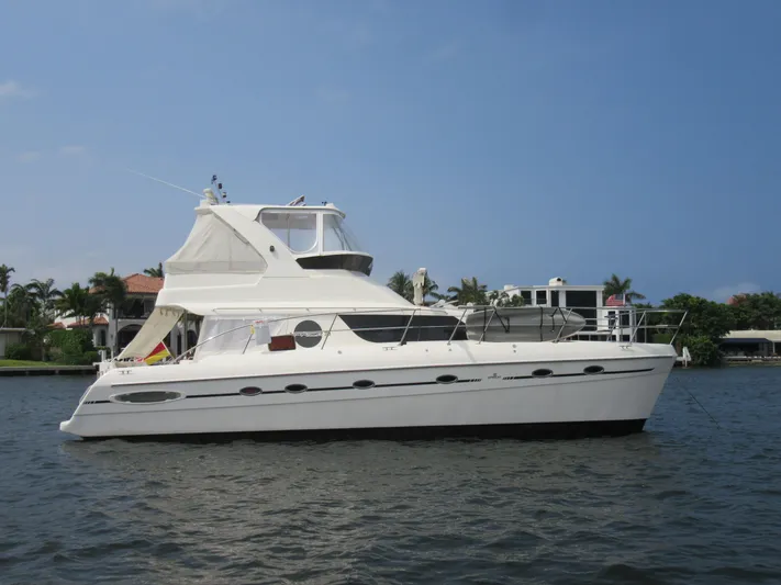 Africa 3 Yacht Photos Pics 