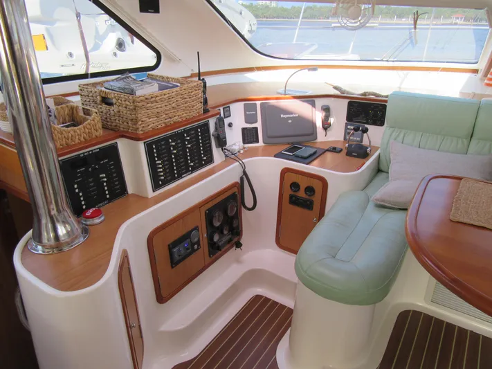 Africa 3 Yacht Photos Pics 