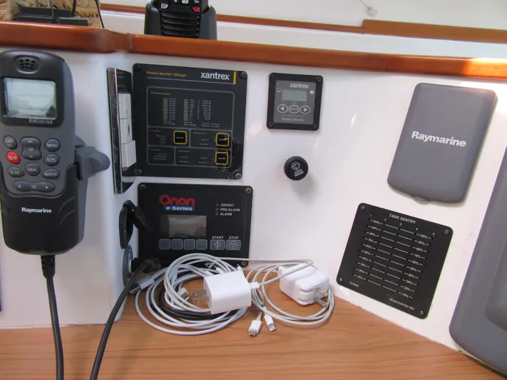 Africa 3 Yacht Photos Pics 