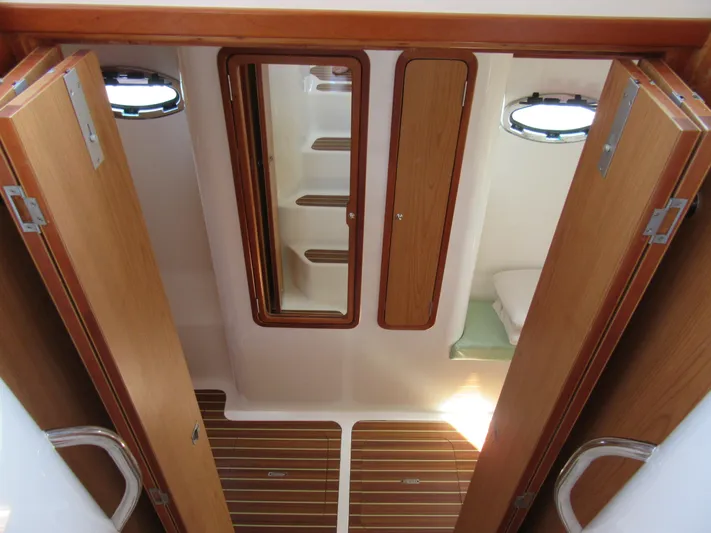 Africa 3 Yacht Photos Pics 