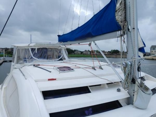 2011 Leopard 46 