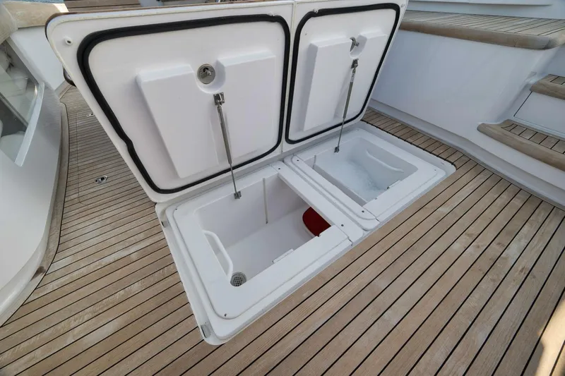 Nikki Bella Yacht Photos Pics 2025 Viking 90 Convertible- NIKKI BELLA- Cockpit