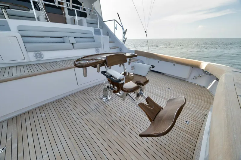 Nikki Bella Yacht Photos Pics 2025 Viking 90 Convertible- NIKKI BELLA- Cockpit