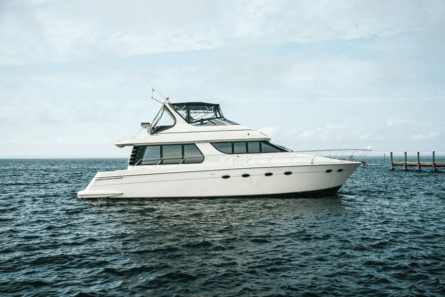 1998 Carver 530 Voyager Pilothouse