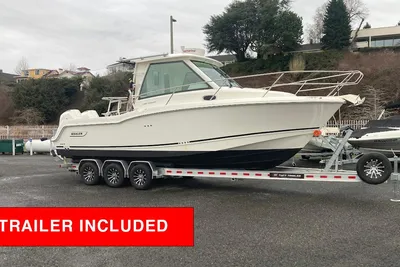 Boston Whaler 285 Conquest Pilothouse