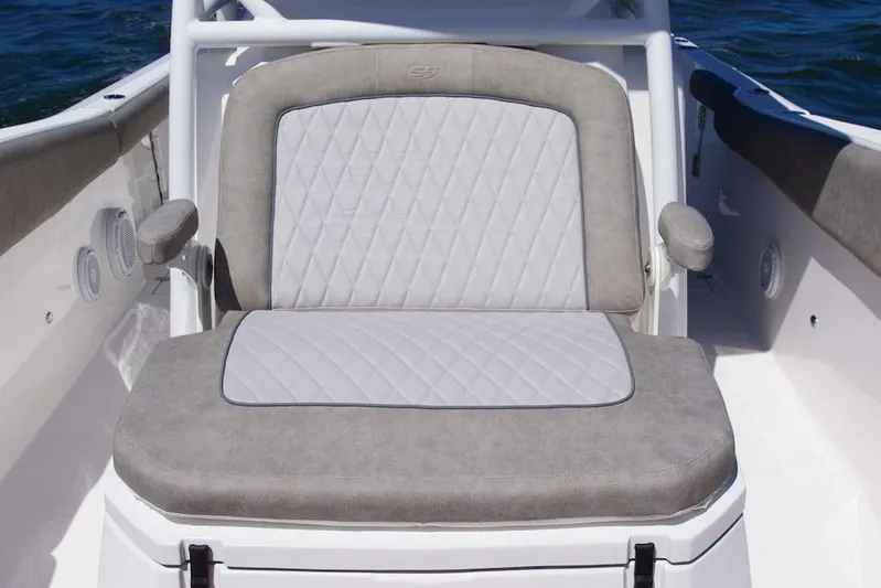  Yacht Photos Pics Manufacturer Provided Image