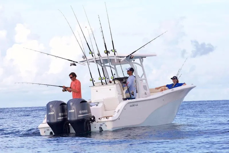  Yacht Photos Pics Manufacturer Provided Image