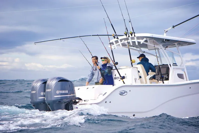  Yacht Photos Pics Manufacturer Provided Image