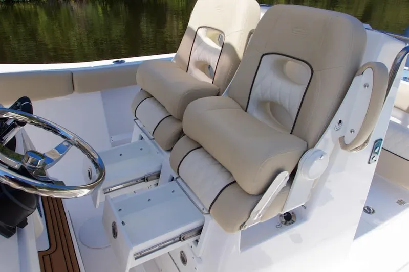  Yacht Photos Pics Manufacturer Provided Image