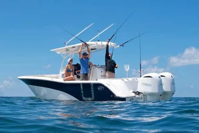  Yacht Photos Pics Manufacturer Provided Image