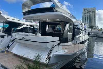 Galeon 470 Sky