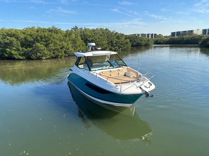 Why Knot Yacht Photos Pics 