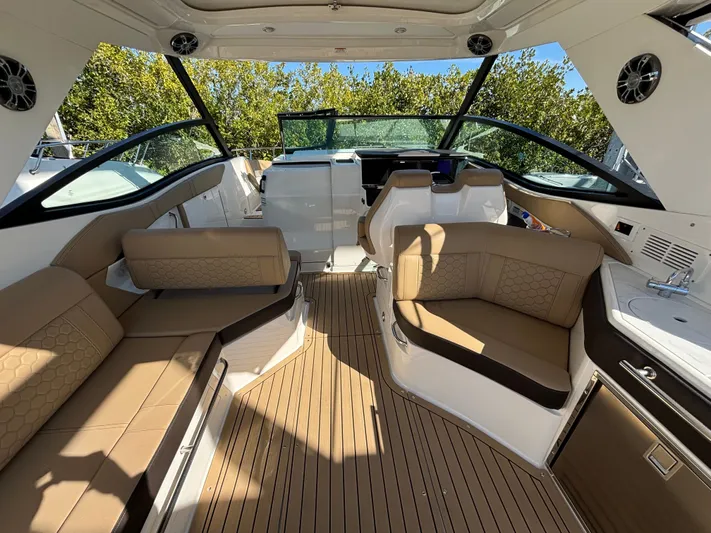 Why Knot Yacht Photos Pics 