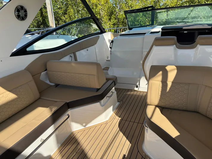 Why Knot Yacht Photos Pics 