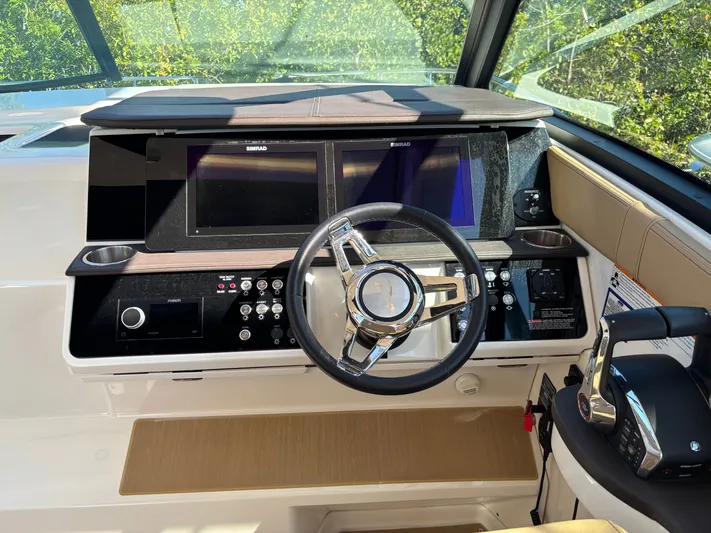 Why Knot Yacht Photos Pics 