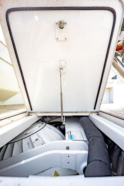 2003 Viking 65 Convertible Enclosed Bridge