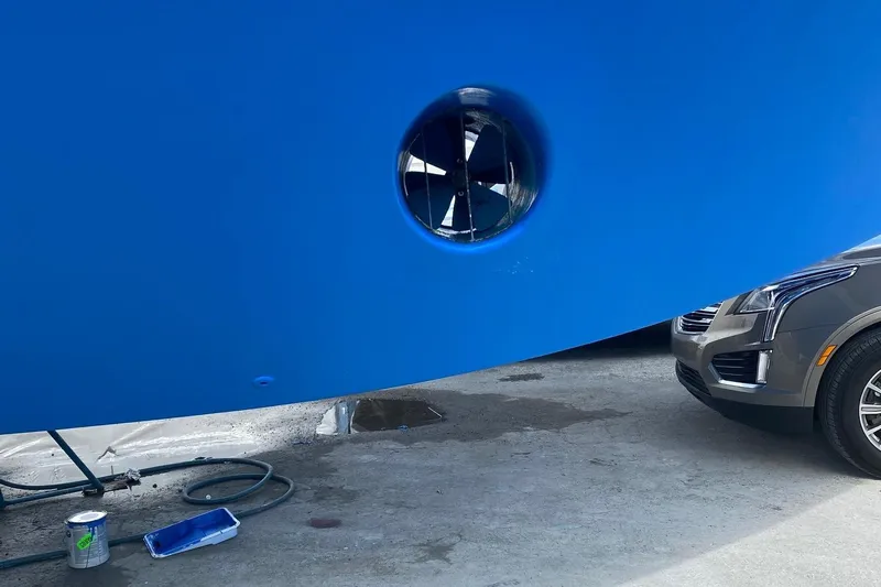 Killin Time Yacht Photos Pics 