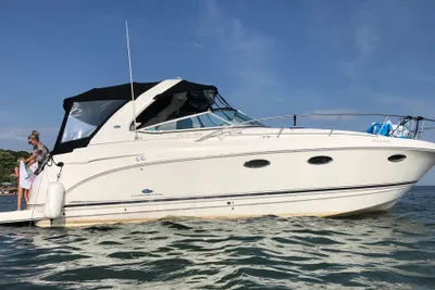 Chaparral Signature 330