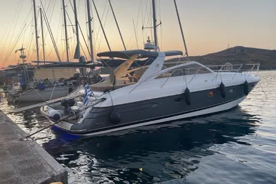 2006 Princess V42