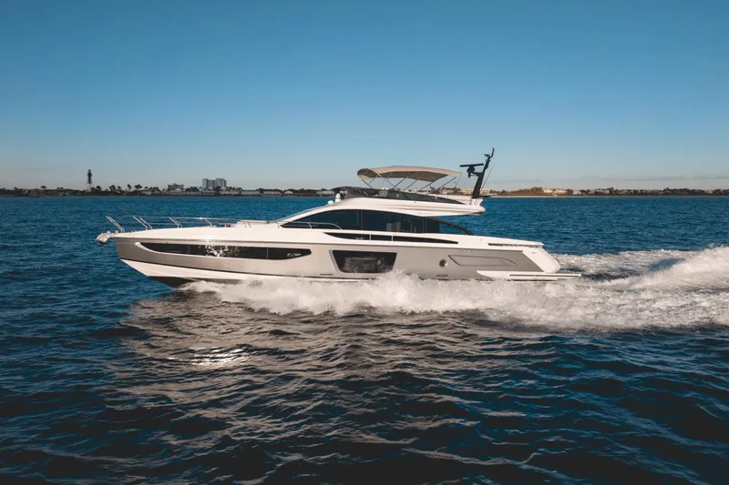  Yacht Photos Pics 