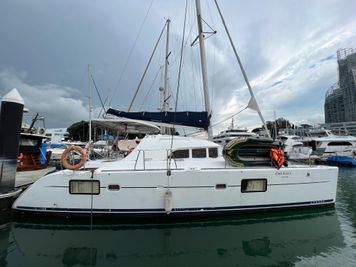 2009 Lagoon 380
