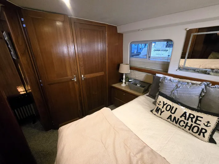 Hook & Ladder Yacht Photos Pics 