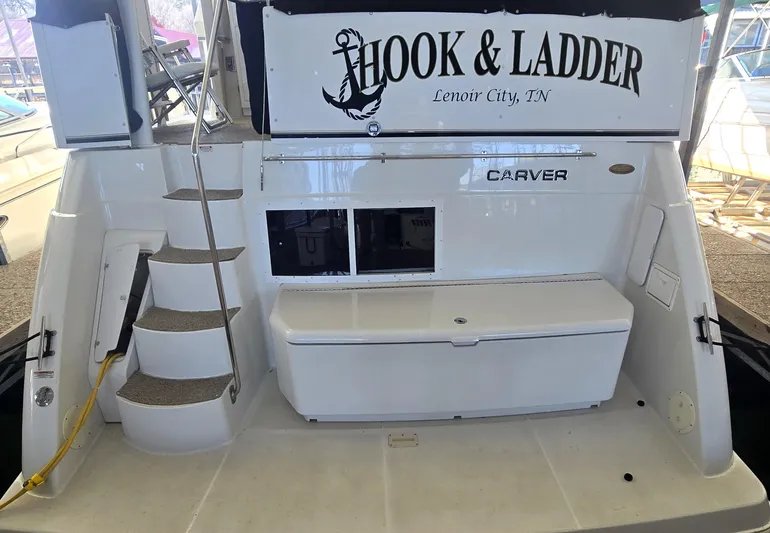 Hook & Ladder Yacht Photos Pics 