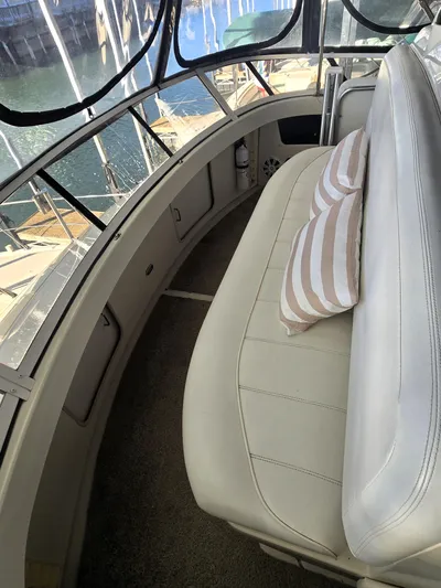 Hook & Ladder Yacht Photos Pics 