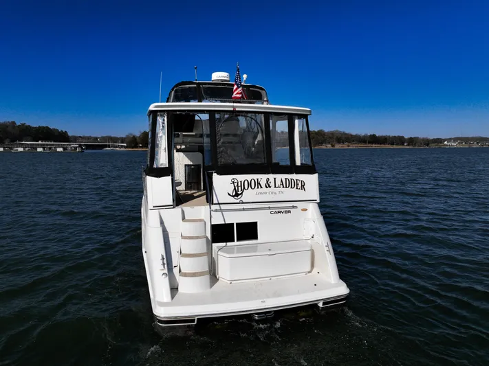 Hook & Ladder Yacht Photos Pics 