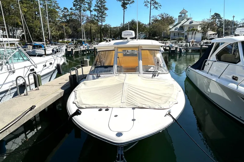 Unglued Yacht Photos Pics 