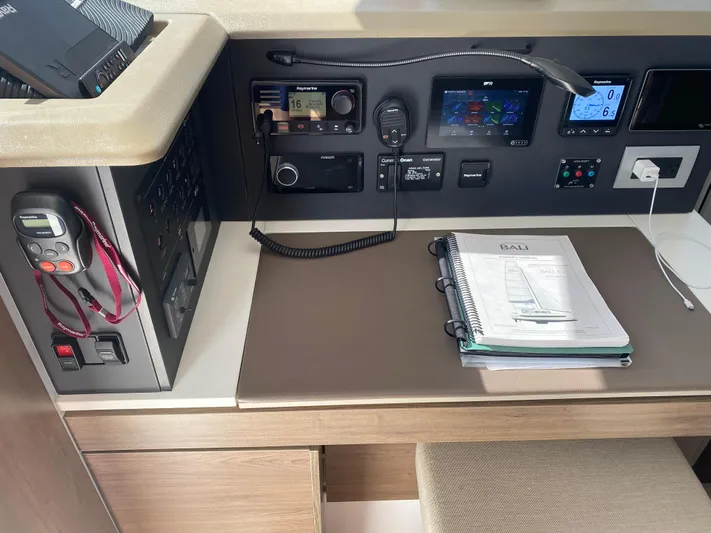 Lilian Rose Yacht Photos Pics 