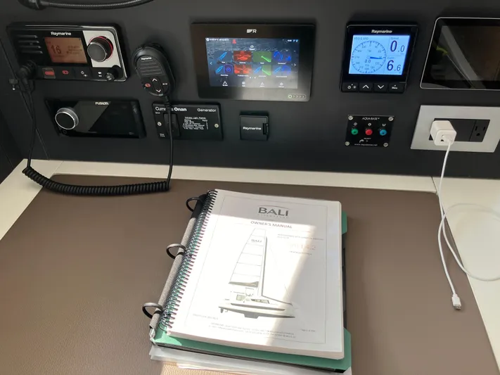 Lilian Rose Yacht Photos Pics 