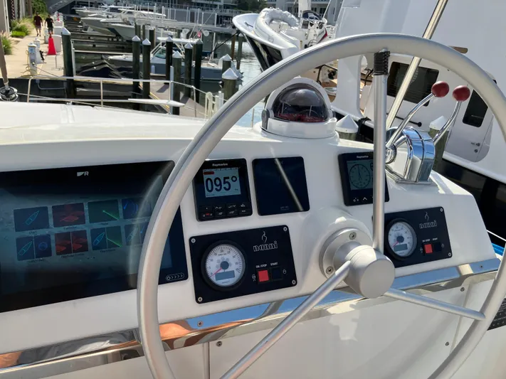 Lilian Rose Yacht Photos Pics 