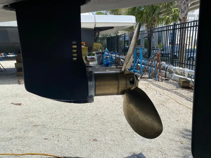 Lilian Rose Yacht Photos Pics 